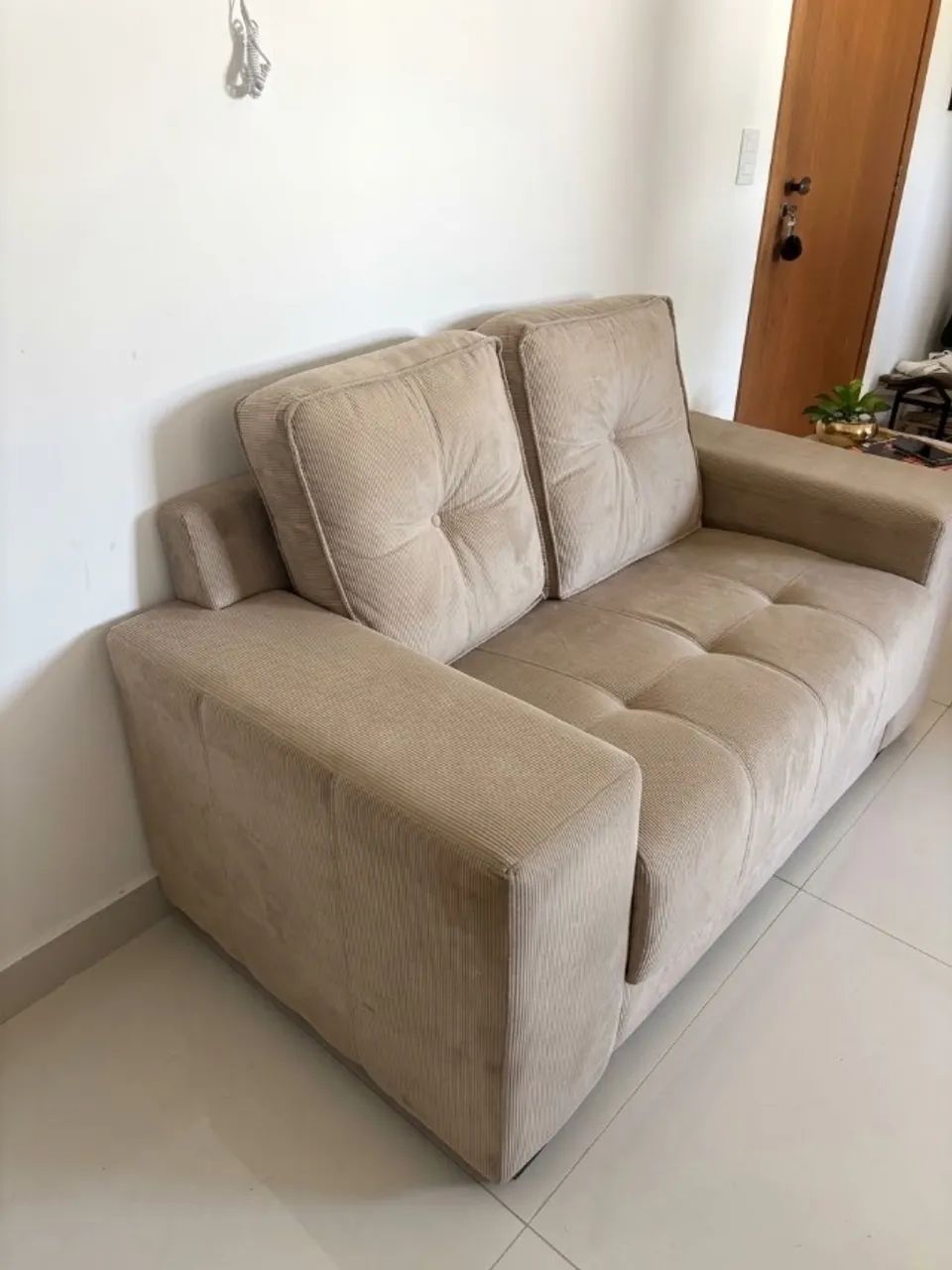 Sofá 2 Lugares Bege - Excelente Estado! - Foto 2