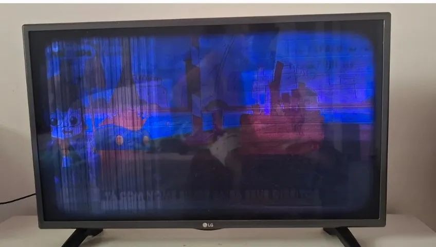 Televisão 32" LG com defeito na tela - Foto 2