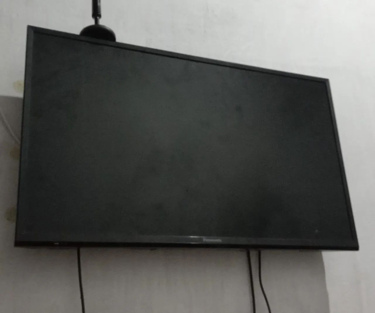 Vende-se televisão 