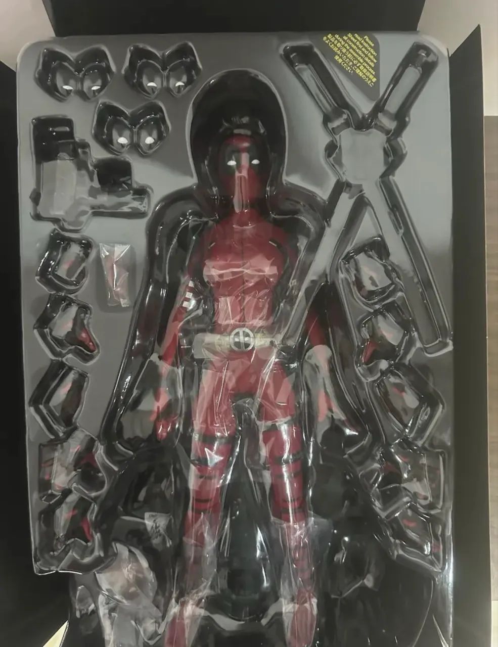 Hot Toys Ladypool Deadpool & Wolverine - Foto 3