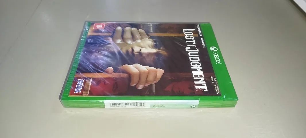 Lost Judgment - Xbox One (lacrado) - Foto 4