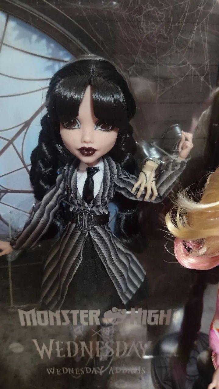 Monster high wandinha e enidia - Foto 2