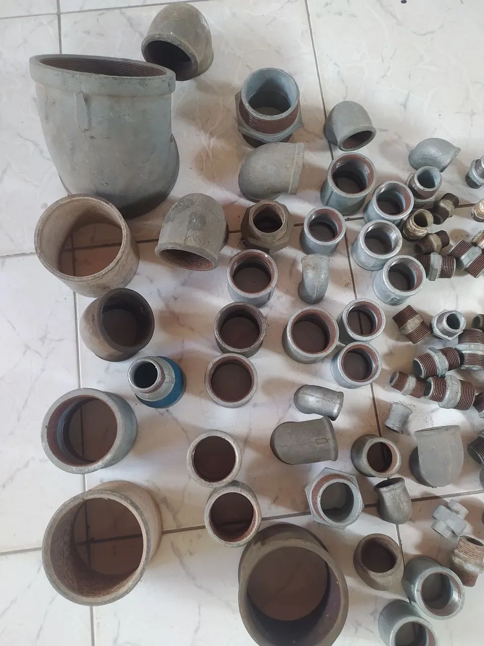100 Conexões galvanizadas Tupy variadas  - Foto 5