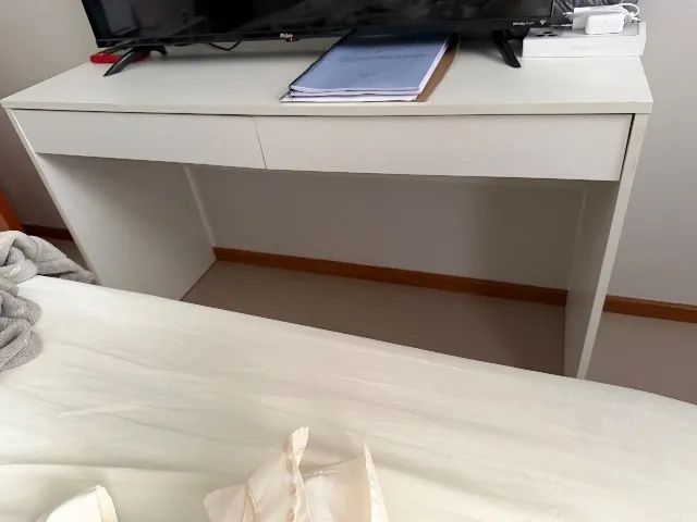 Desk65704321015681121