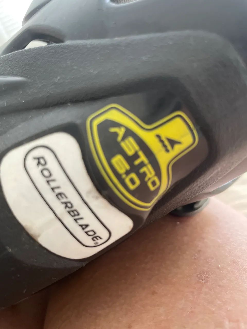 Patins rollerblade astro 6.0 - Foto 4