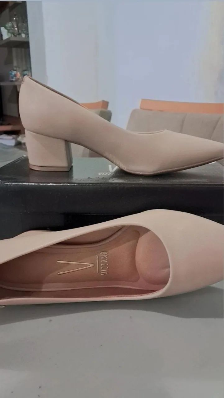 Sapato Vizzano bege