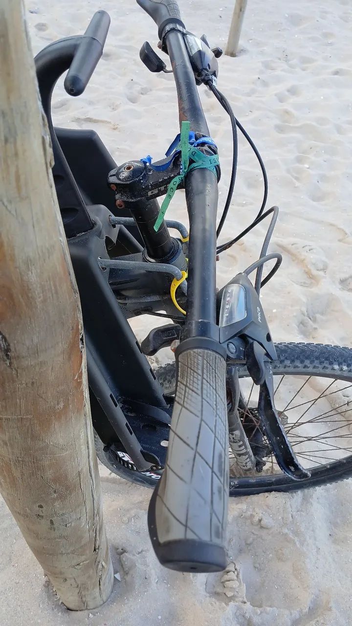 Vendo bicicleta aro 29 - Foto 3