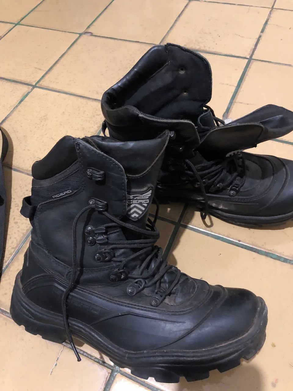 Bota Acero  - Foto 2