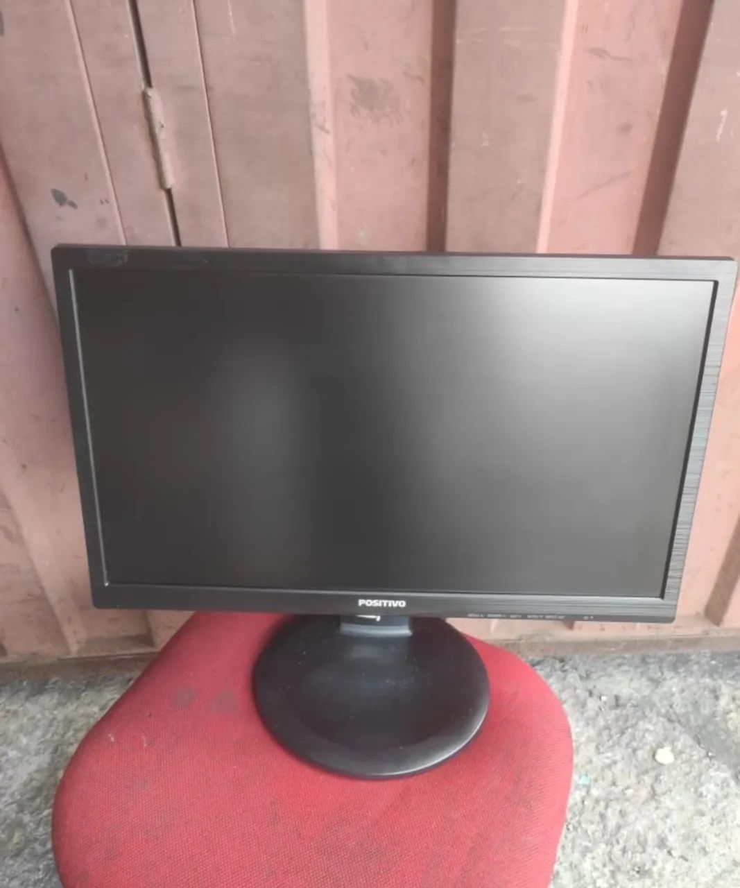 Monitor Hdmi 22 polegadas impecável! - Foto 2