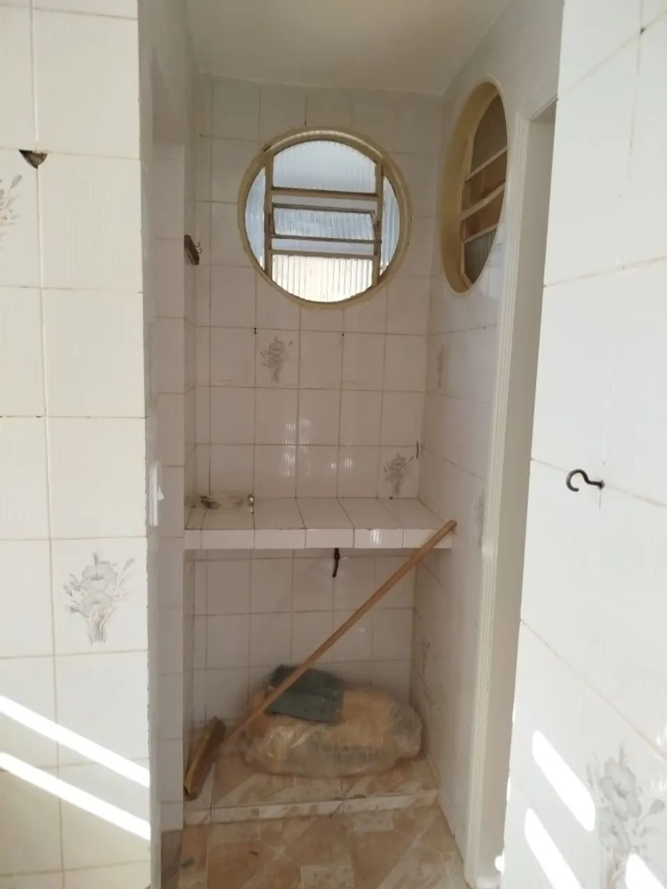 Aluga se apartamento 3 quartos (1 suíte) - Foto 2