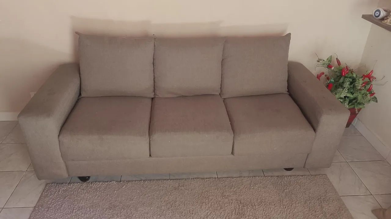 Estou vendendo esse sofá 