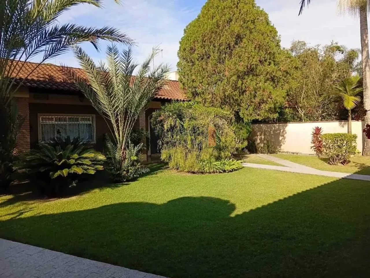 Casa para Locação do Residencial Eldorado com 05 quartos