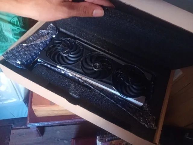 Placa de vídeo rx 6700xt nitro+ - Foto 2