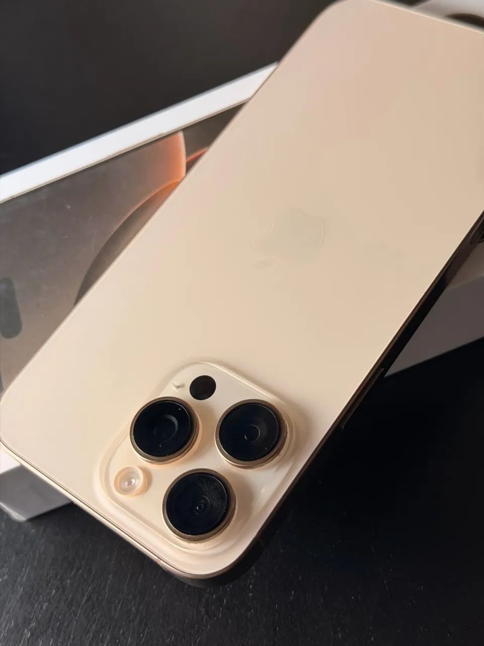 iPhone 16 Pro Max seminovo  - Foto 2