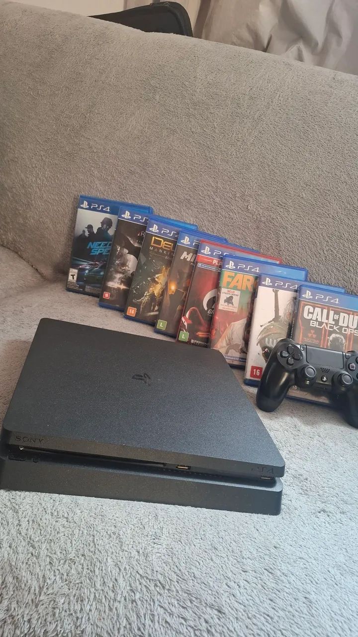 Playstation 4slim 
