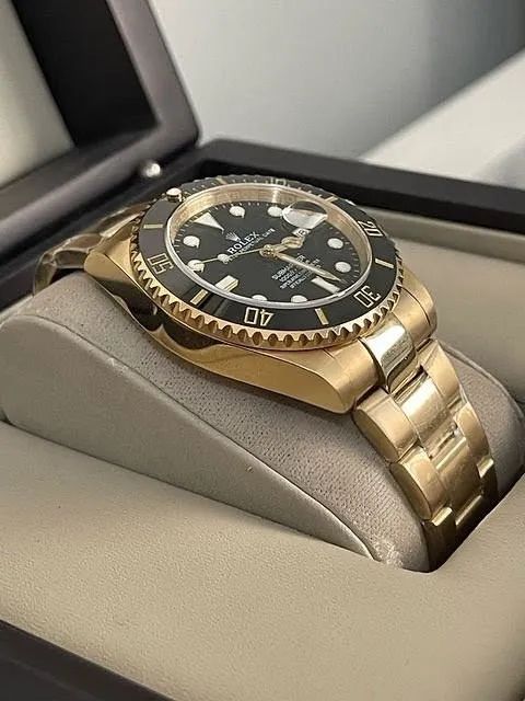 Relógio ROLEX SUBMARINER AUTOMÁTICO DOURADO MOSTRADOR PRETO - Foto 4