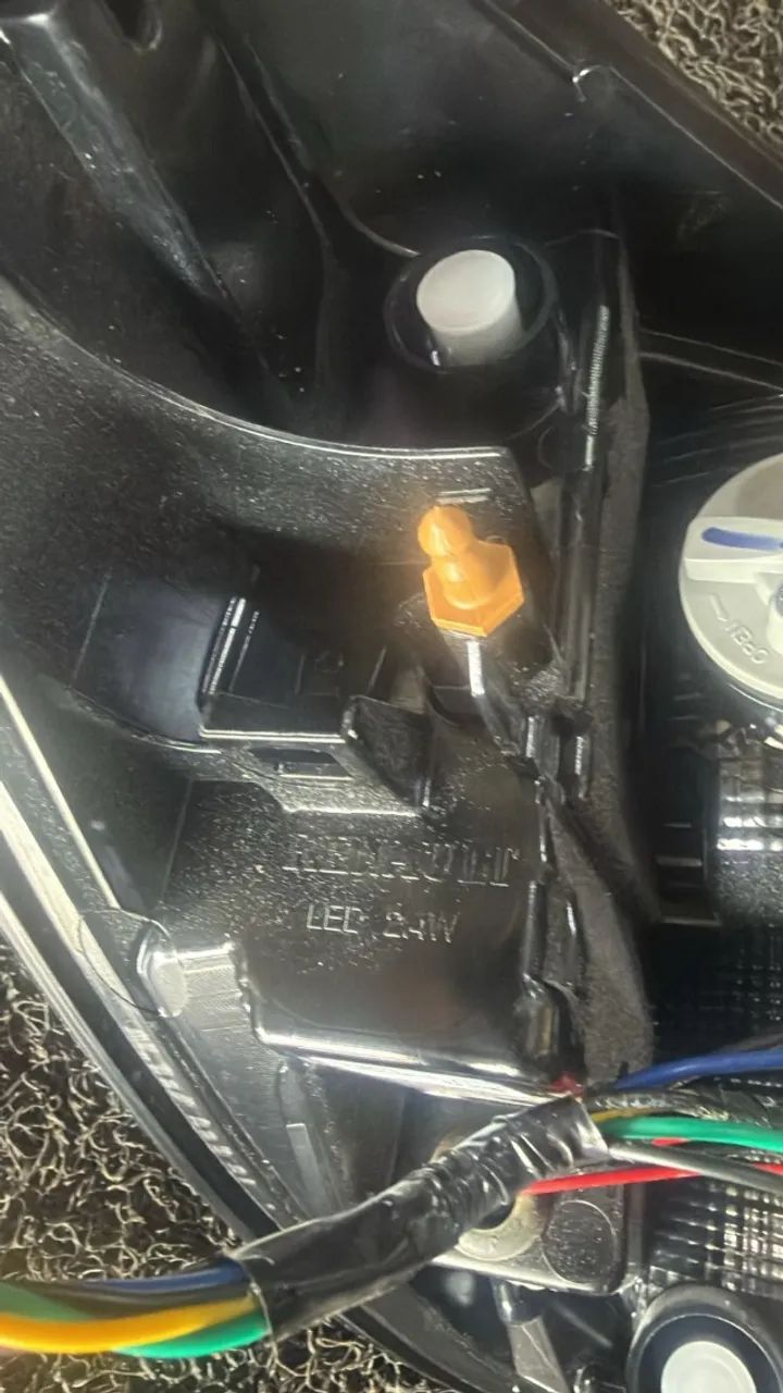 Lanterna Traseira Direita Renault Kardian Led Original - Foto 2
