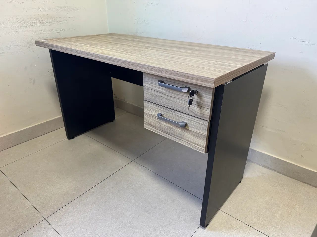 Mesa escritório 