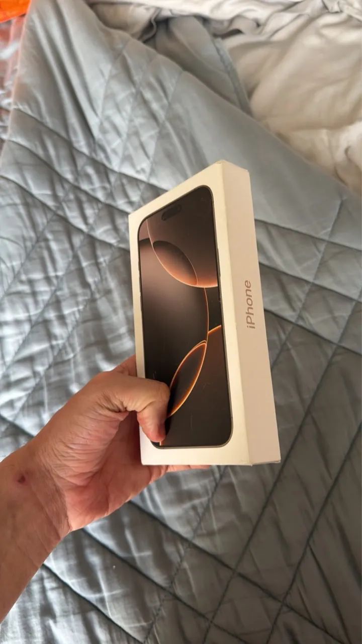 Iphone 16 Pro Max - Foto 2