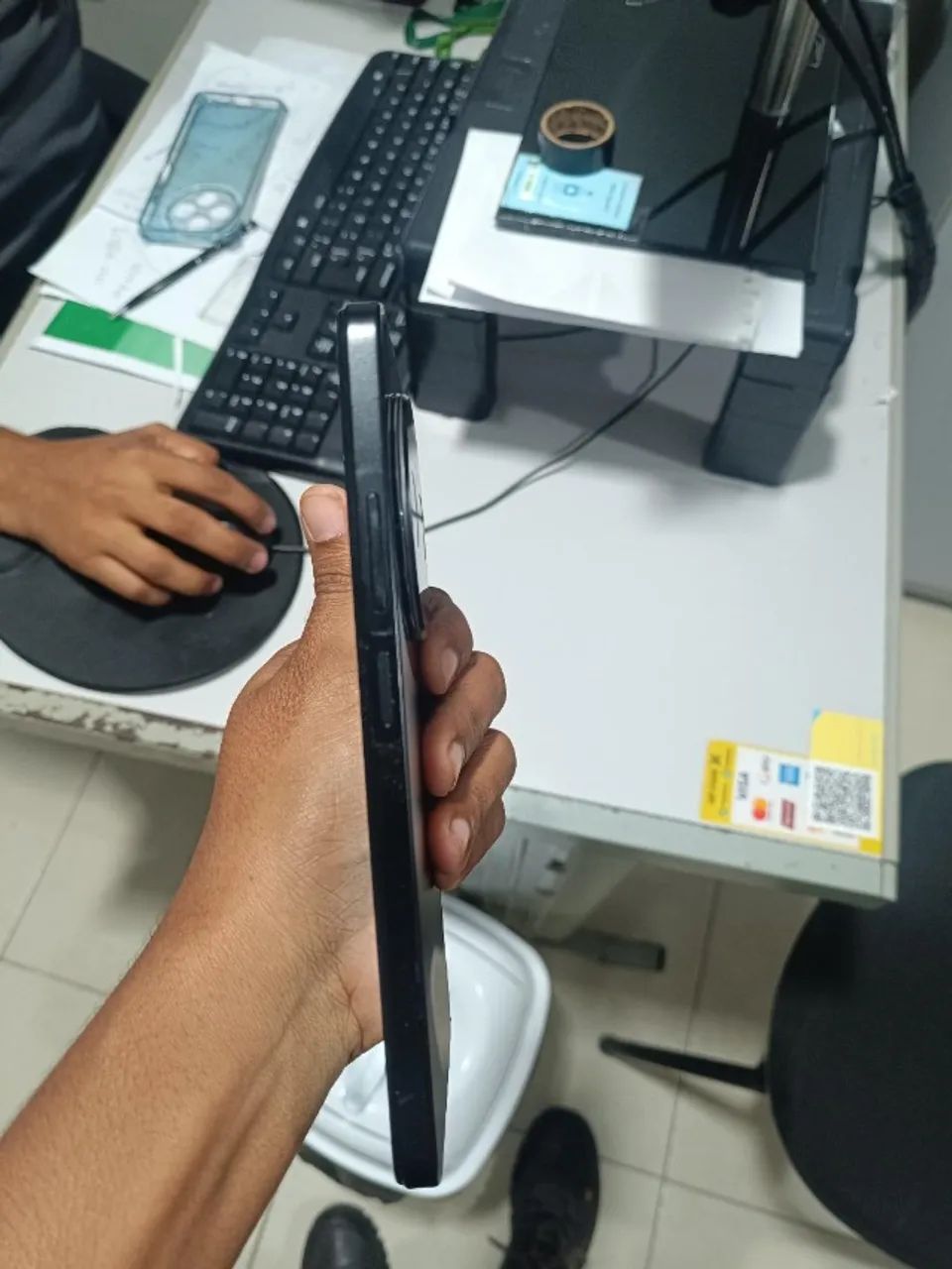 POCO C75 -(  FALAR NO CHAT OU ZAP * ) - Foto 2
