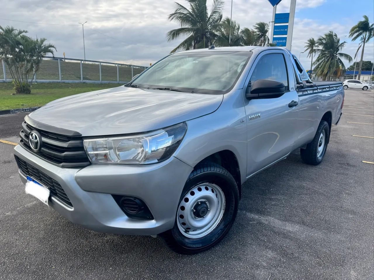 Toyota Hilux Hilux CS 4x4 2.8 TDI Diesel Mec. 2016