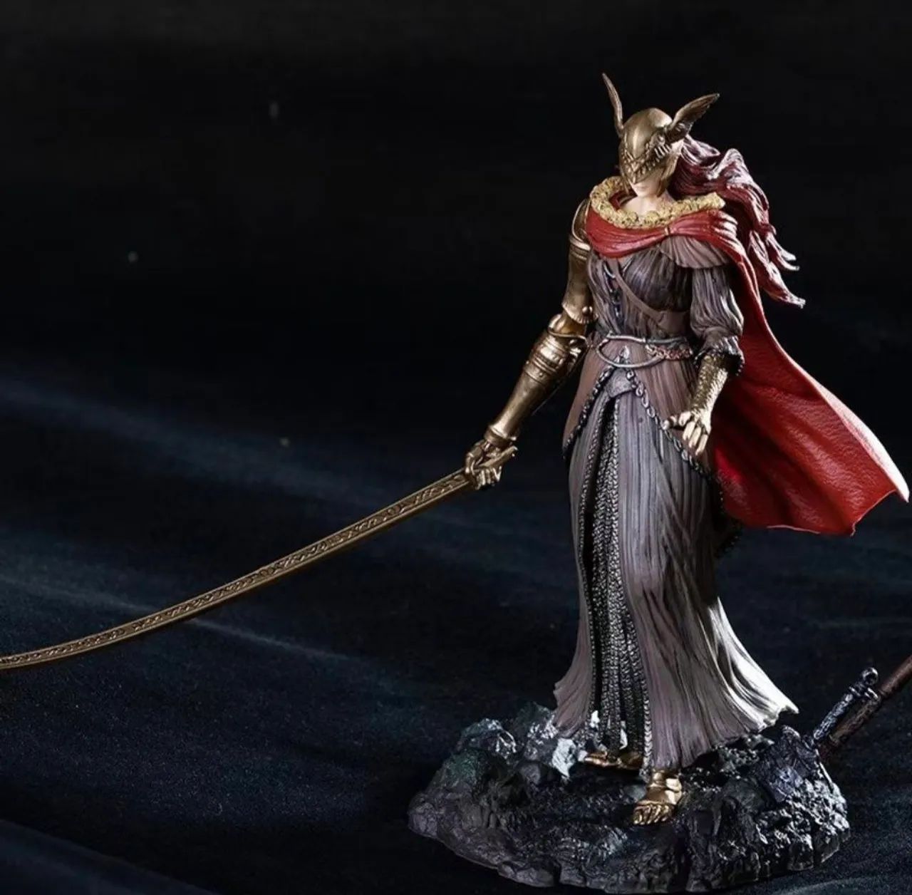 Action Figure da  Malenia - 30 cm - Elden ring - Foto 2