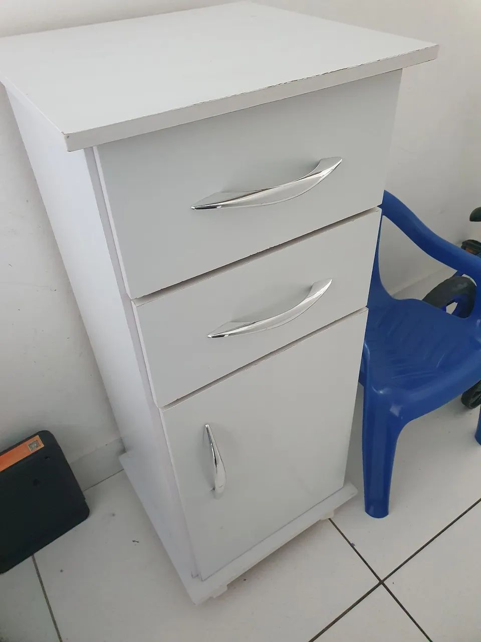 Armário Pequeno Branco Retângulo