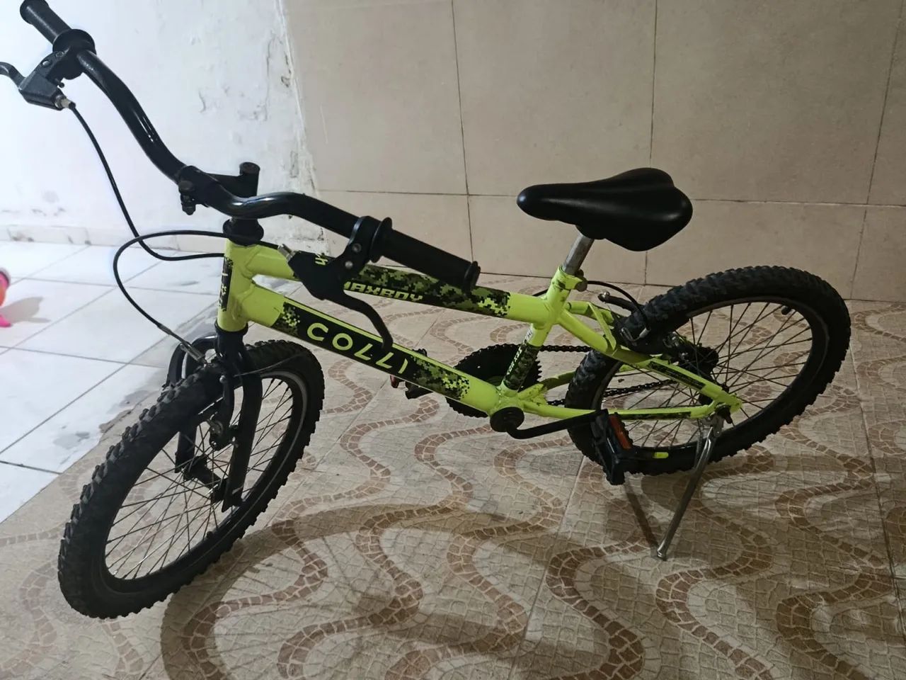 vende-se uma bicicleta aro 20 - Foto 2