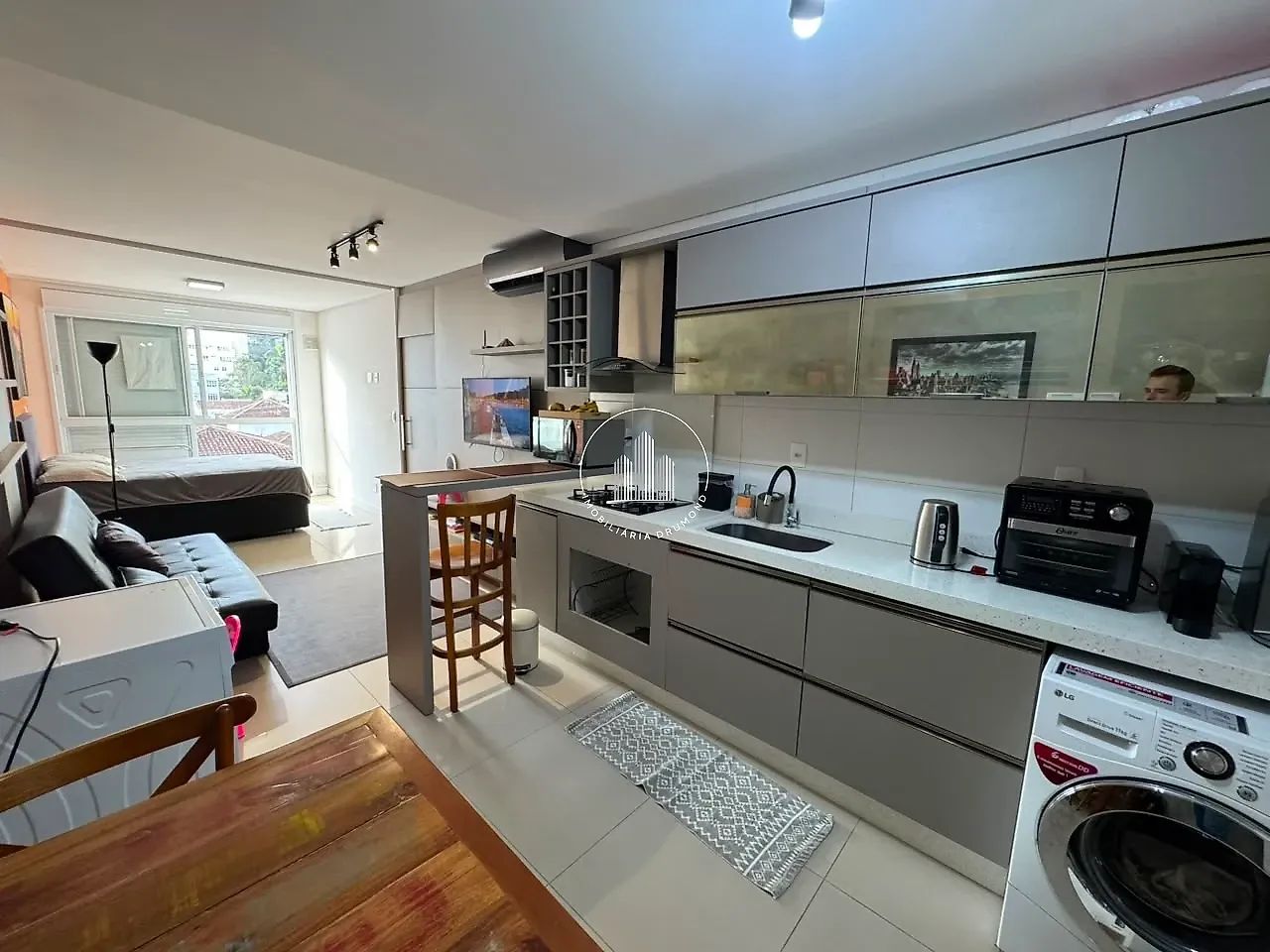 Studio Mobiliado - 38m², Centro - EST - Foto 2