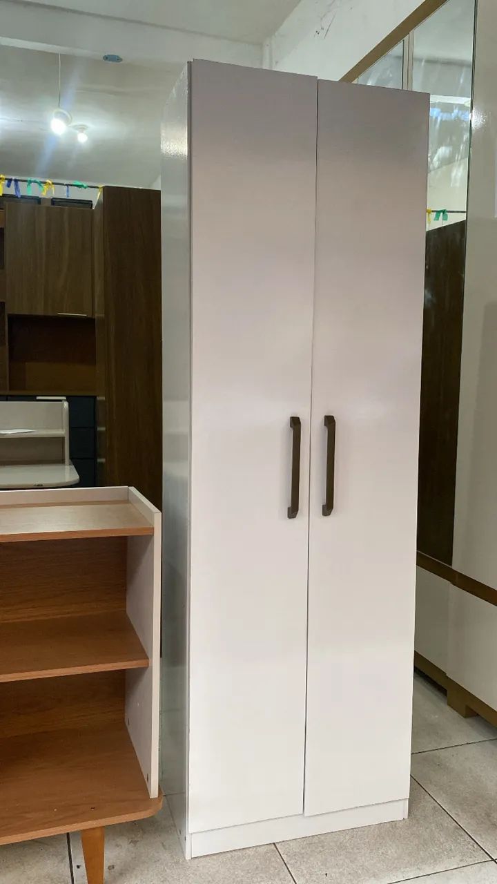 Armário Multiuso 2 portas 