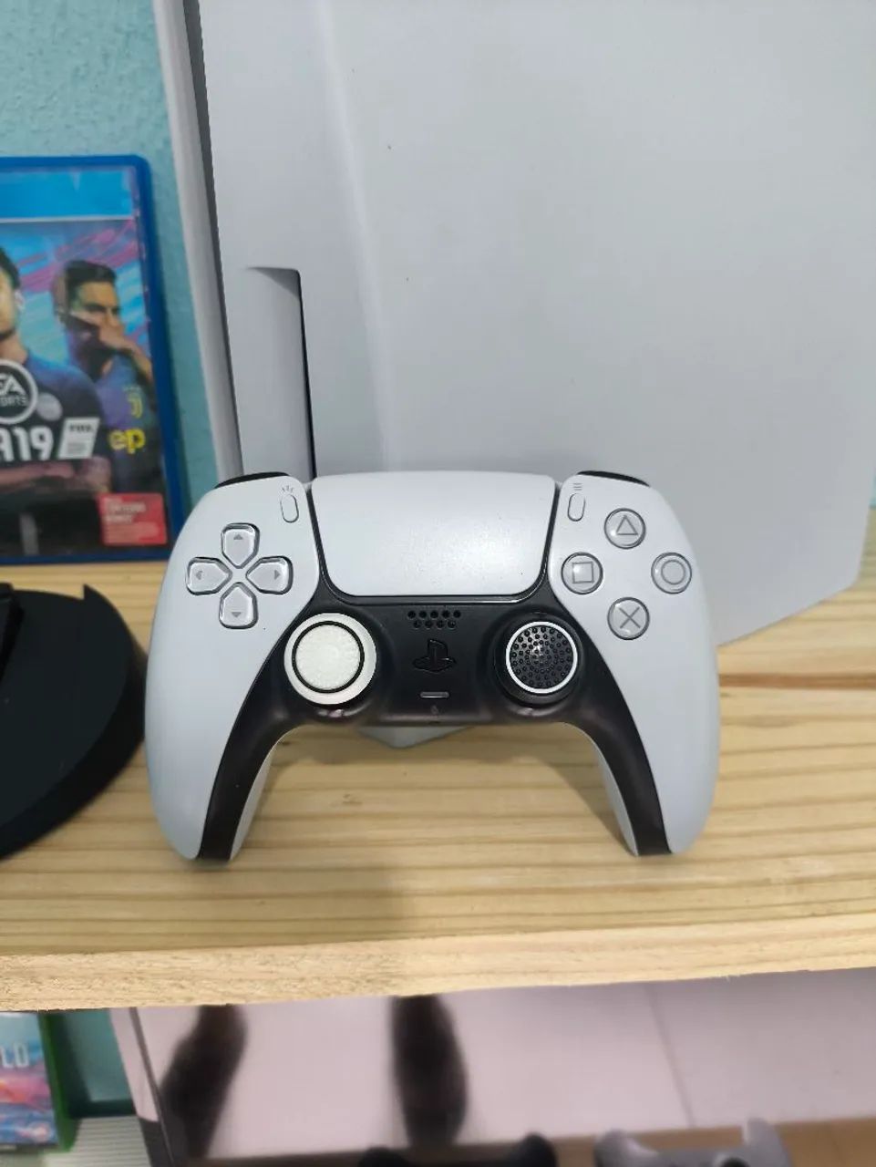 Console Playstation 5 versão com leitor 1 tb  - Foto 2