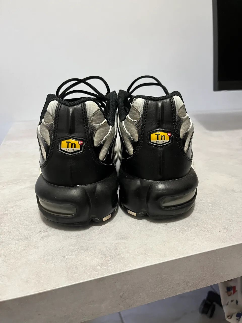 Air Max Plus TN Metallic Silver "Smokes" - Foto 3