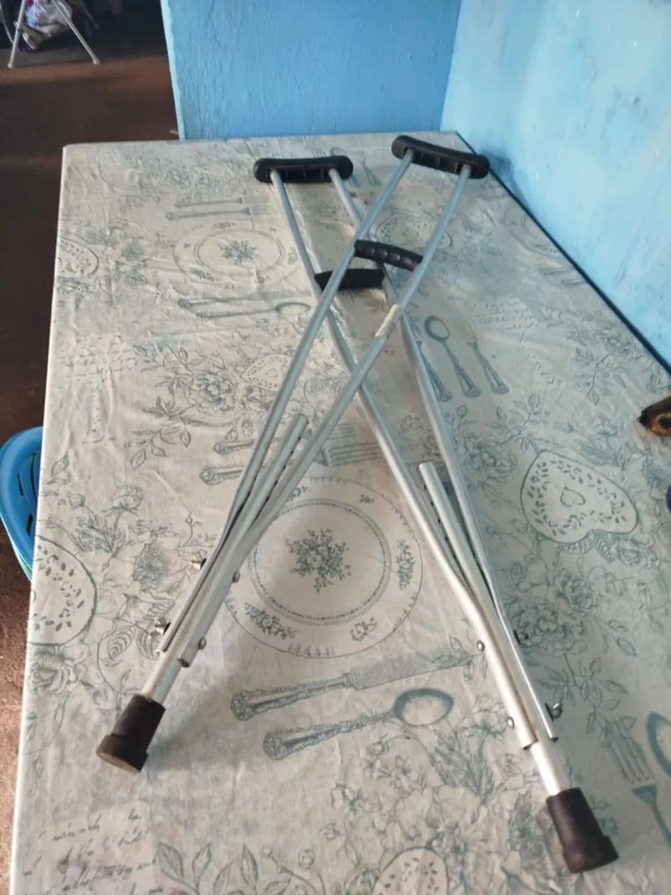 Muletas semi novas  - Foto 5