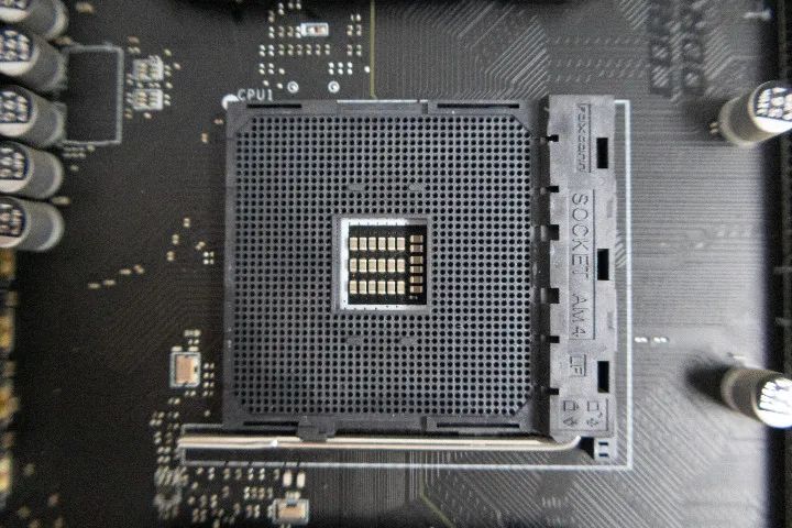 Placa mãe MSI MPG B550 Gaming Plus - Foto 3