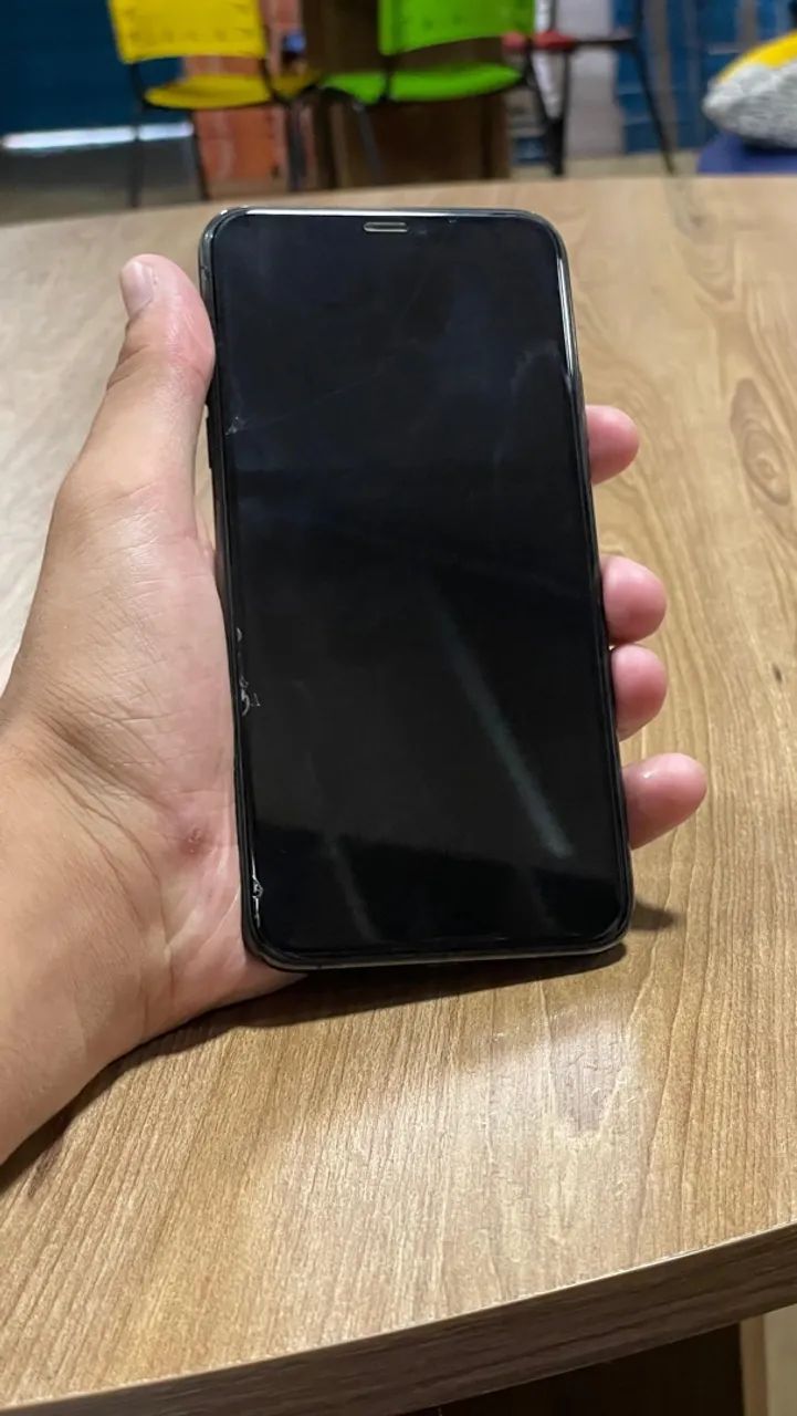IPHONE 11 PRO MAX - Foto 3