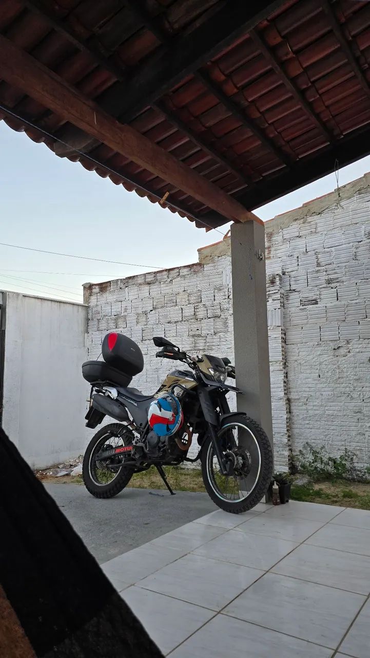 LANDER 250 ANO 2022 - Foto 3