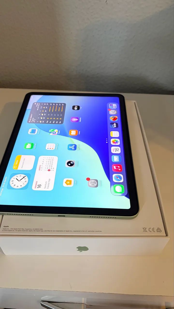 iPad Air 4 Geração 256GB na Caixa - Tablets e E-Readers