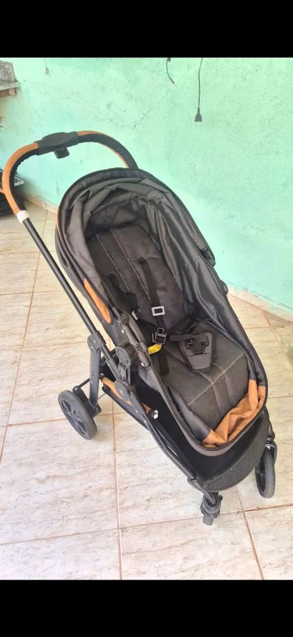 Carrinho com bebe conforto  - Foto 2