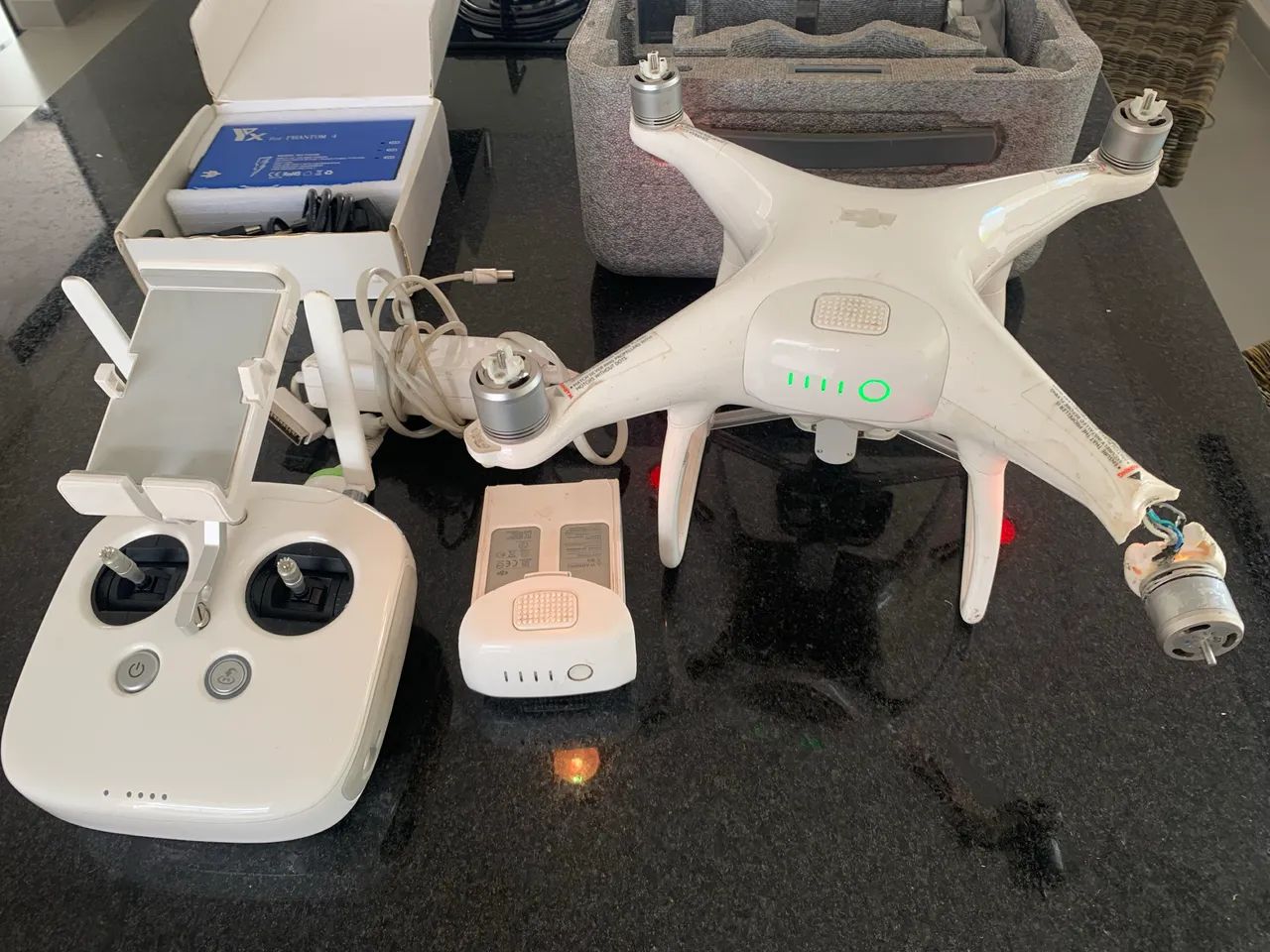 Kit Drone Dji Phantom 4 advanced braço quebrado