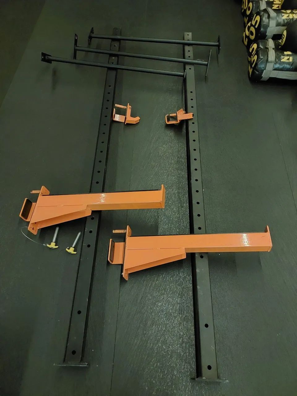 Rack de parede Ubian +Colete Rope Store 15k - Academia e Exercícios ...