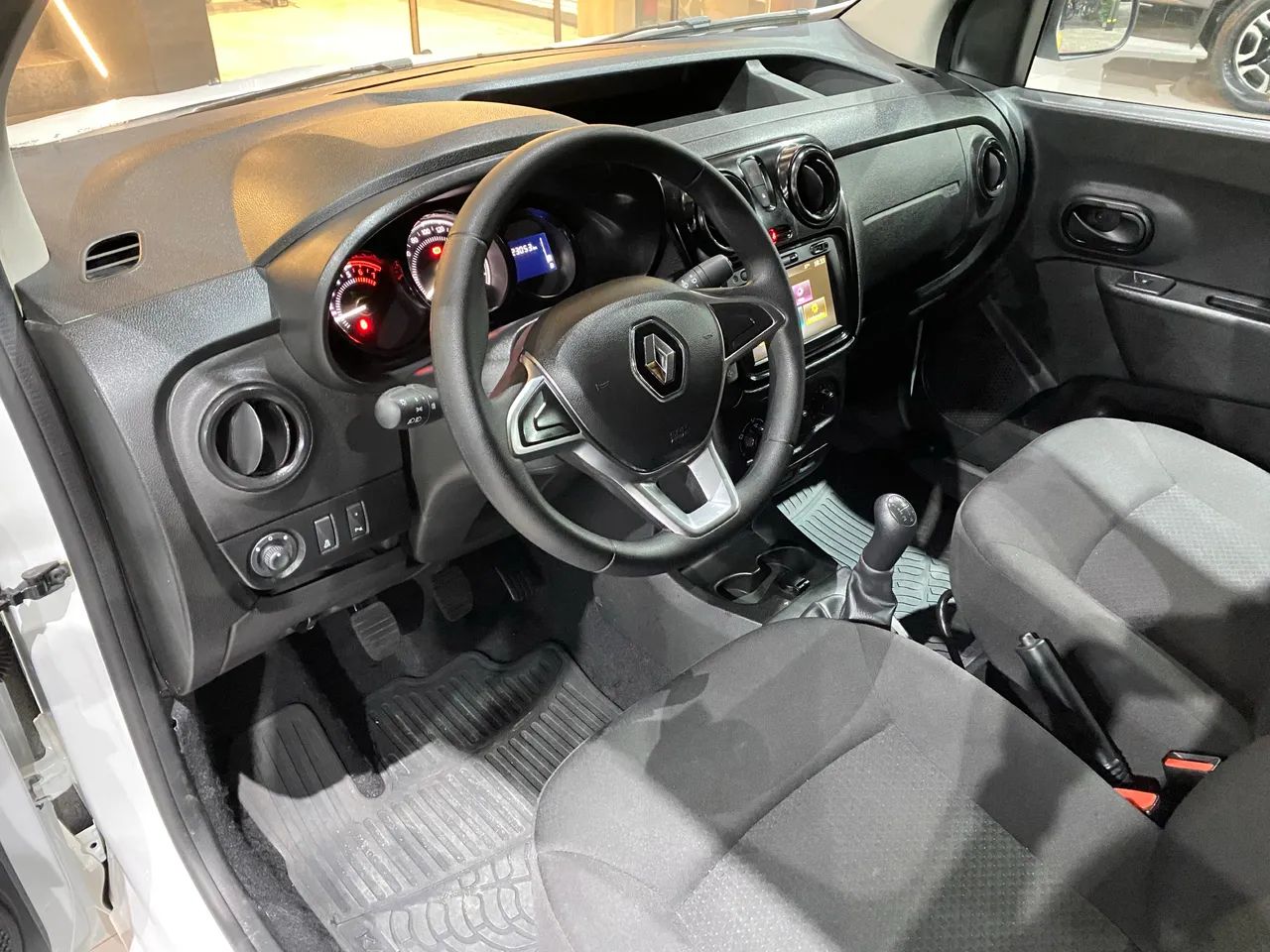 Renault Kangoo Advanced 1.6 16V Flex 2026 - Foto 2