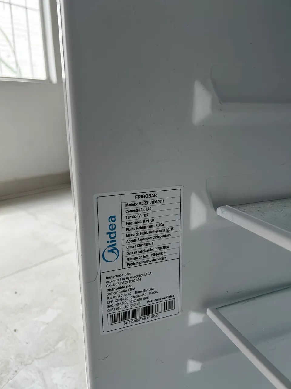 Vendo frigobar Midea 67 l - Foto 5