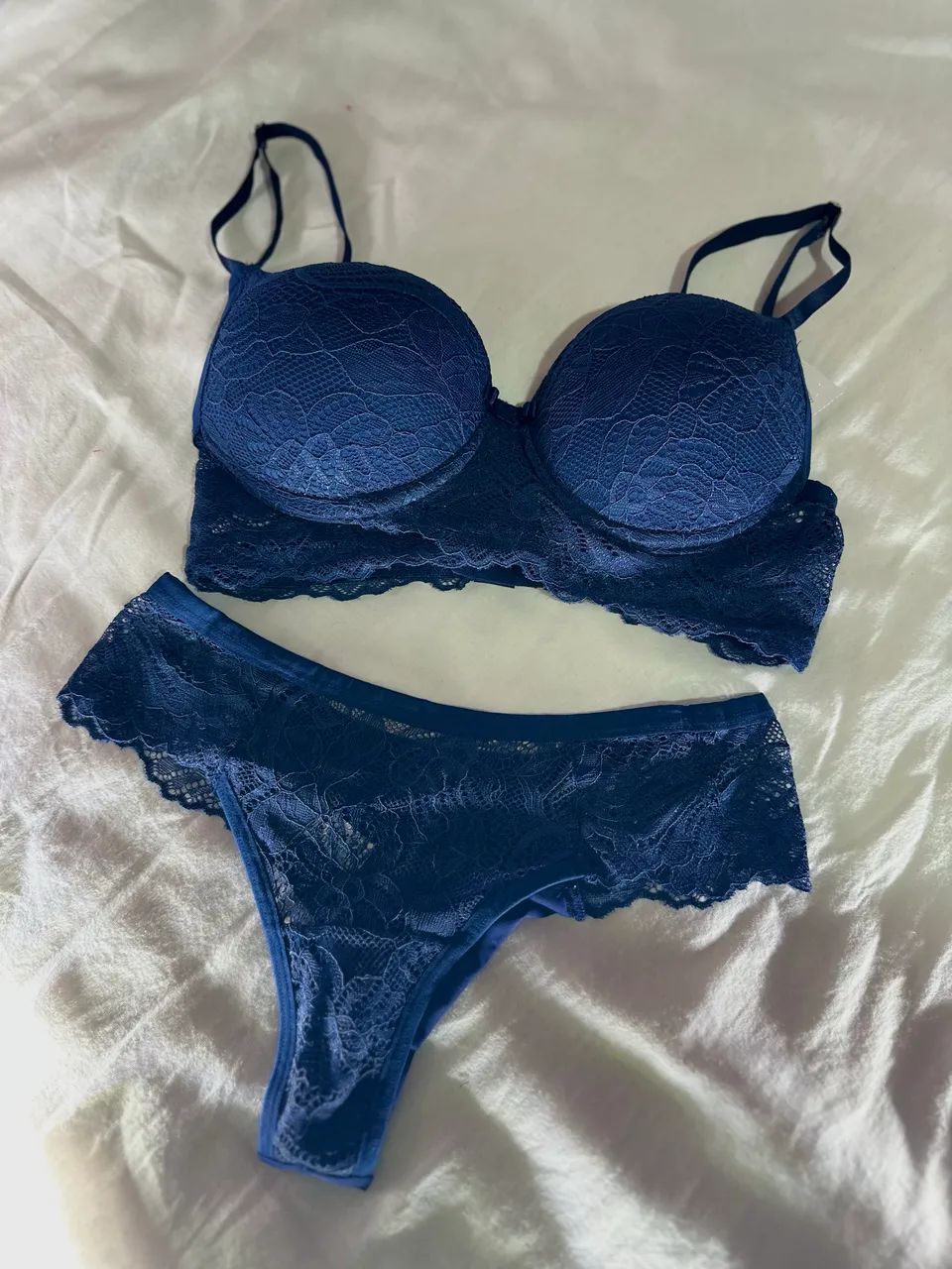 Conjunto de calcinha e sutiã 