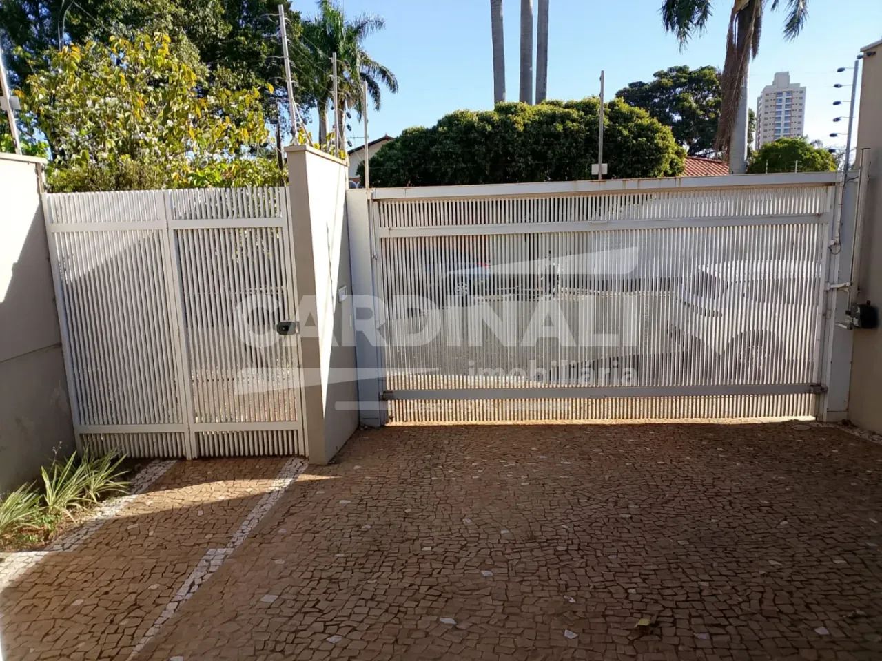 Casa com excelente localização próximo comércio - Foto 3
