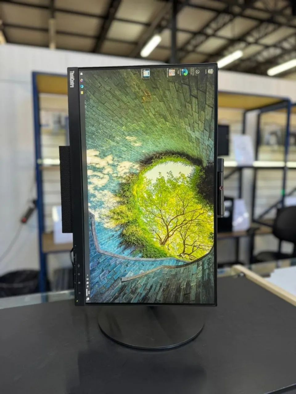 MONITOR LENOVO TINY-IN-ONE 22 GEN 3 - Foto 2