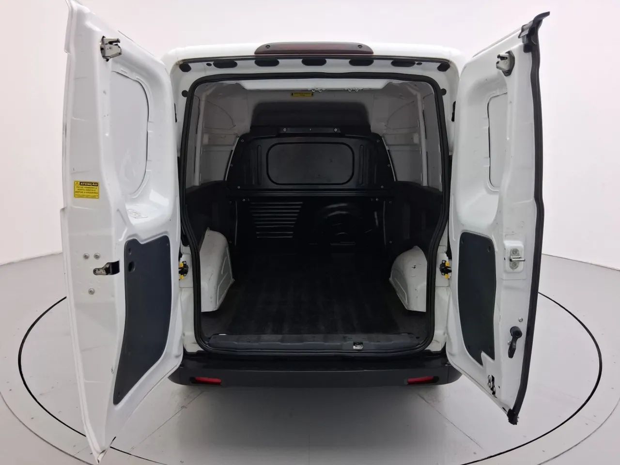 Fiat Fiorino Endurance 1.3 Flex 8V 2p, foto 9 de 16