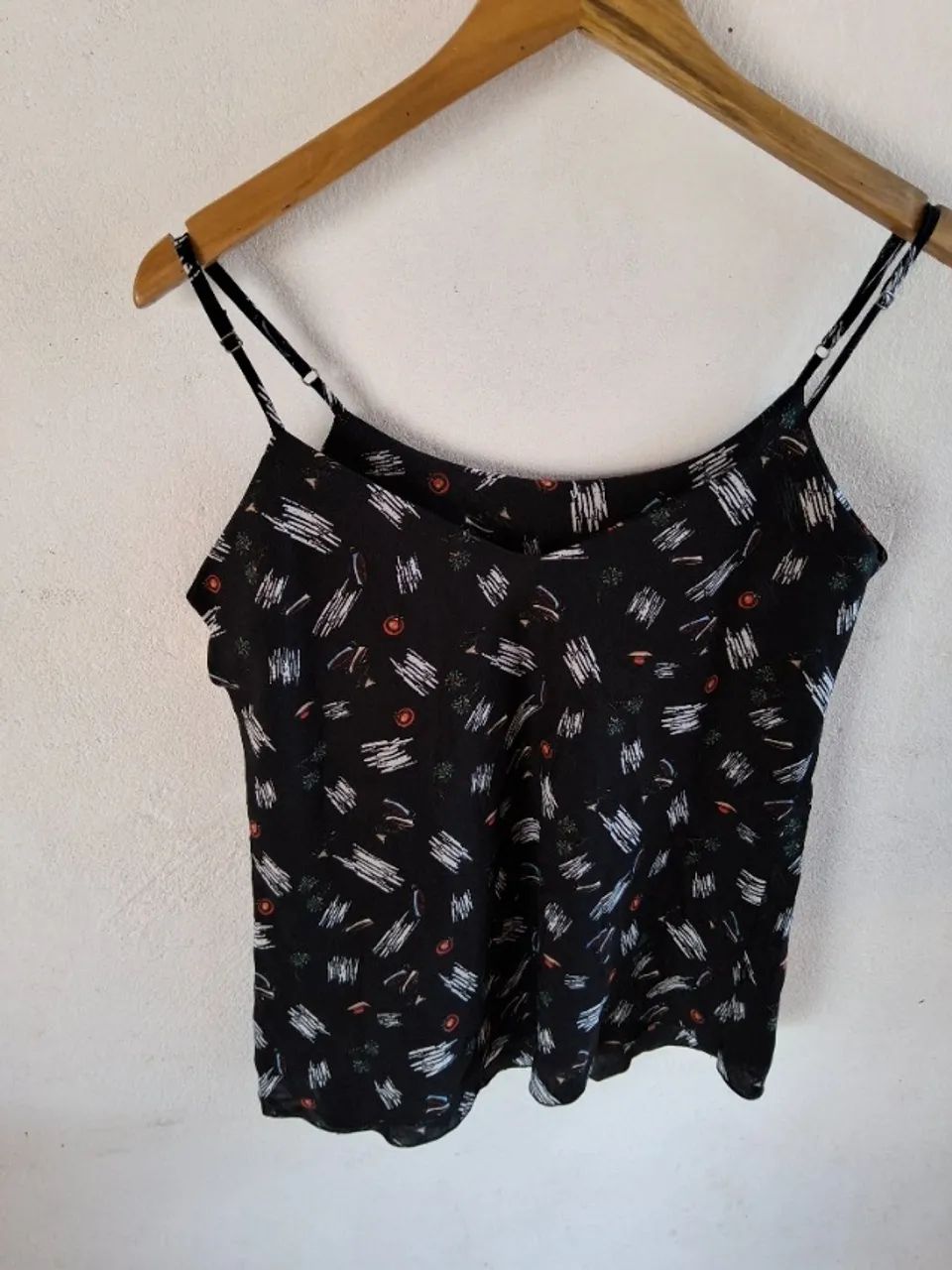 Lote de roupas para brecho - Foto 4