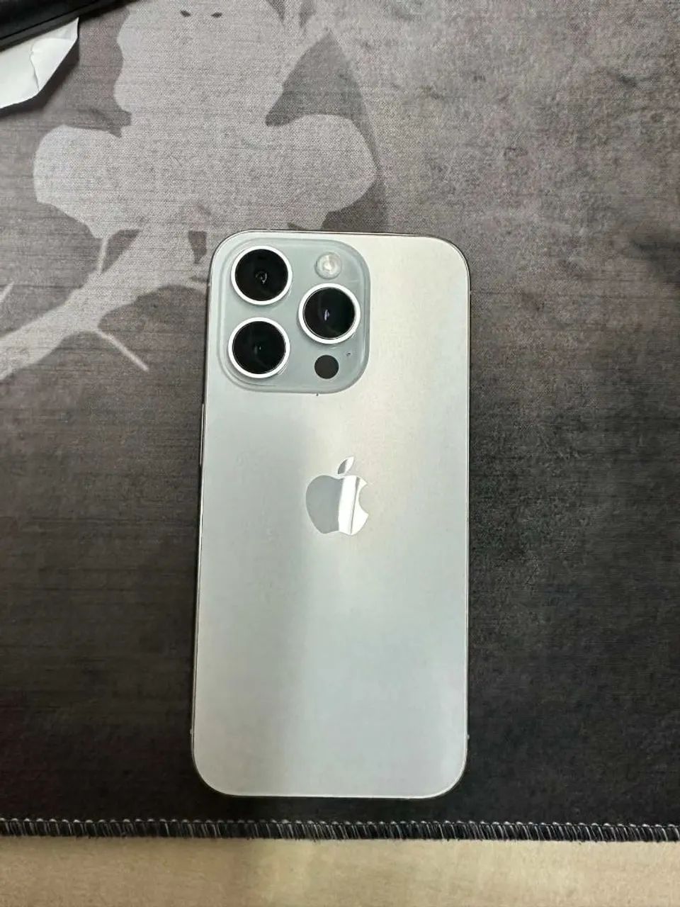 Iphone 15 Pro - Foto 3