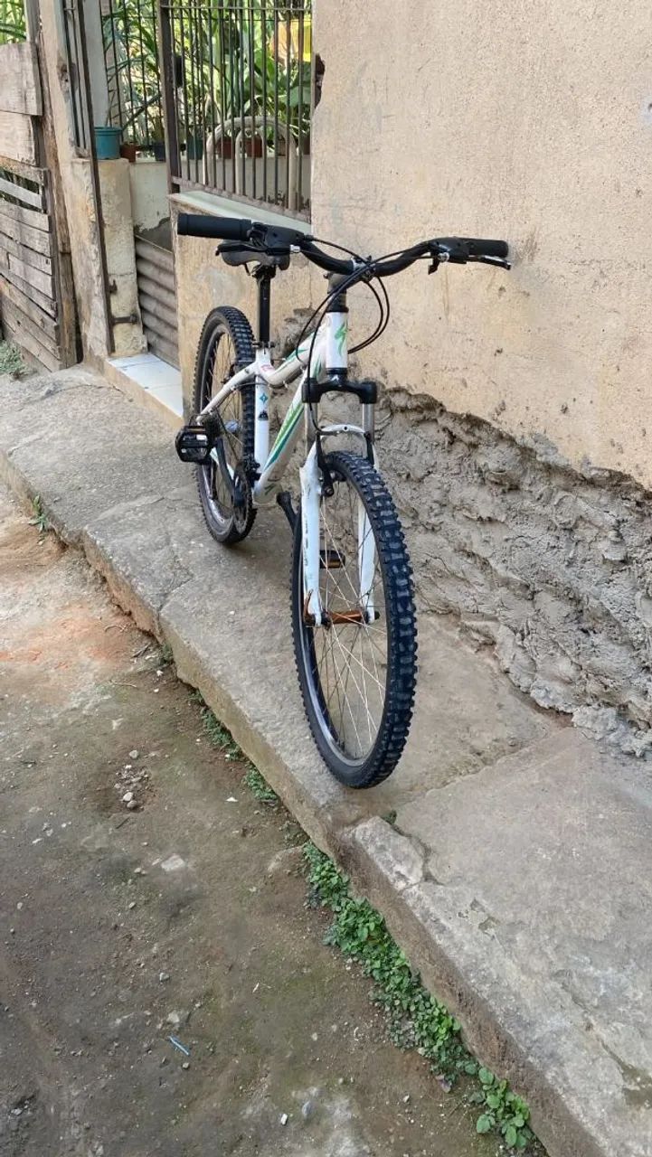 Bicicleta Specialized aro 26  - Foto 3