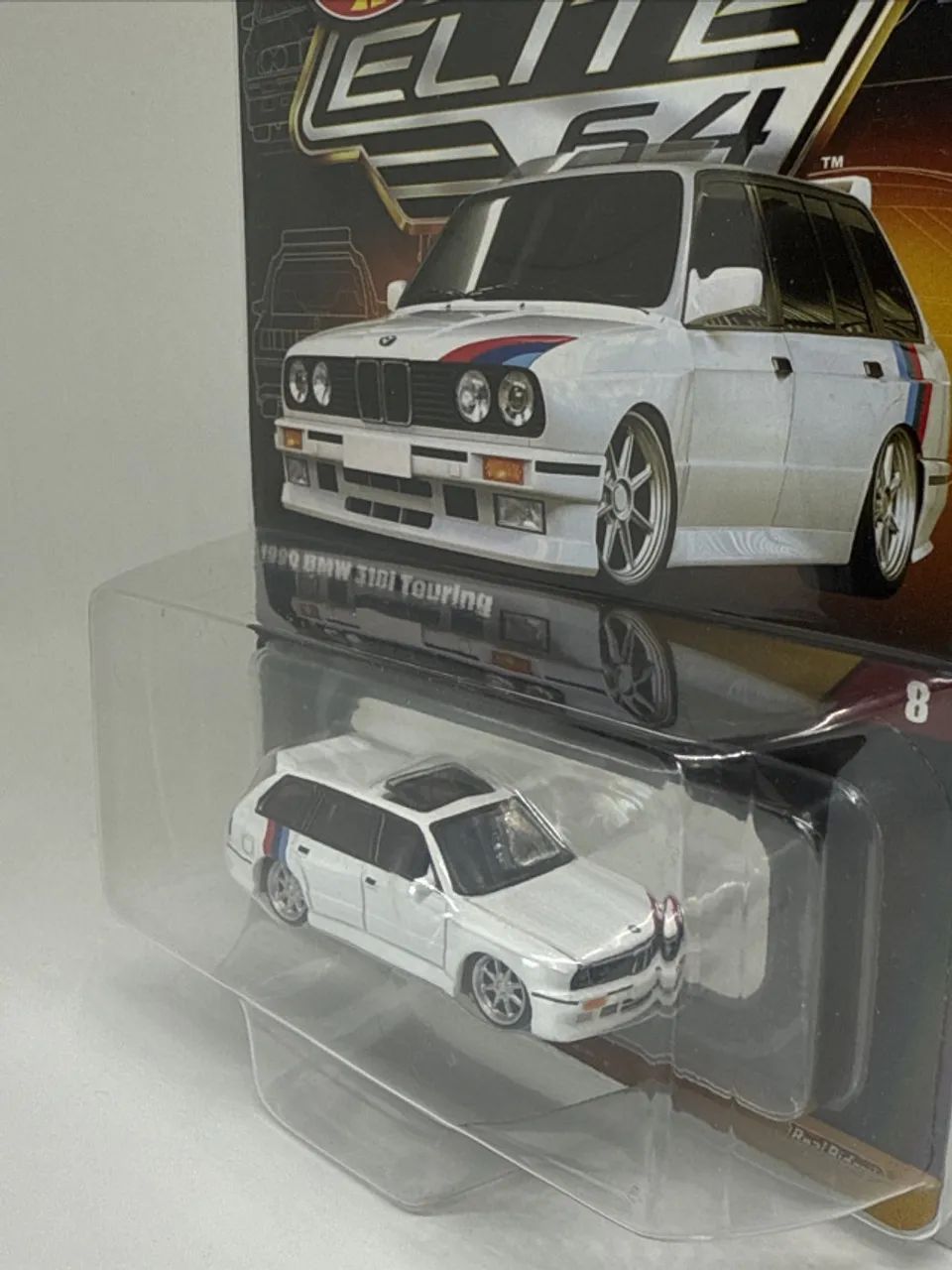 Hot Wheels 1990 BMW 318i Touring Elite 64 - Foto 3